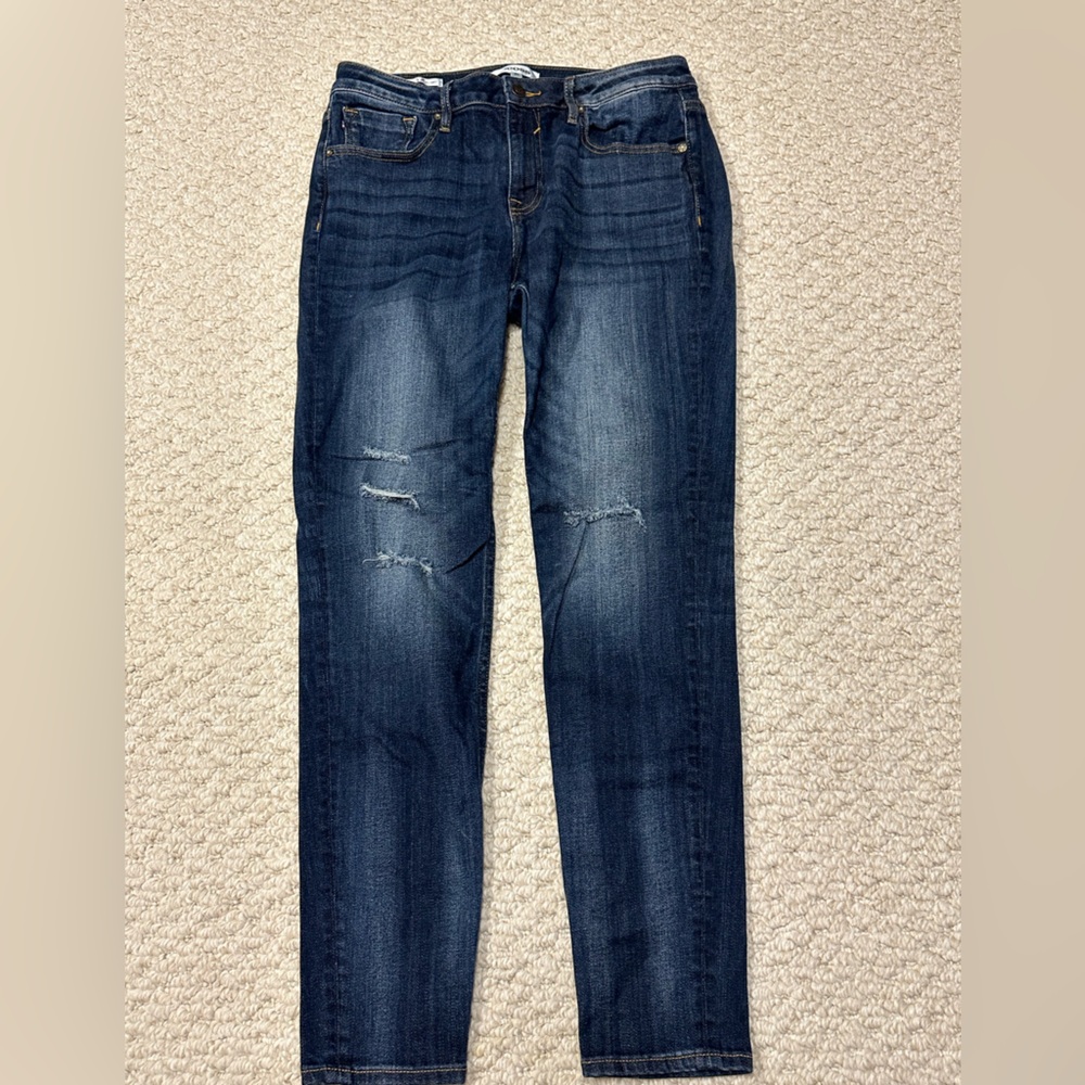 WOMEN’S JEANS